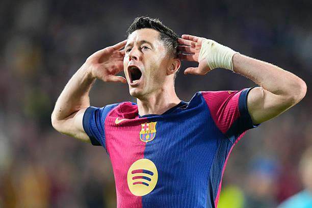 1744246578248076702.jpg 半岛体育官方网站-巴萨三叉戟包办四球!拉菲+莱万+亚马尔比肩MSN?