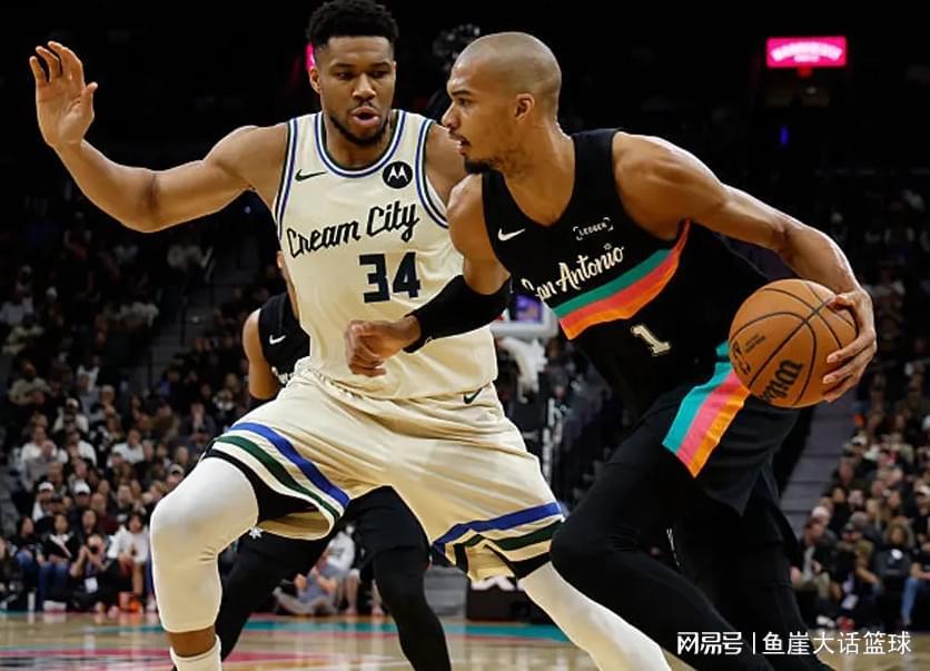 半岛体育APP-NBA最新排名出炉！湖人躲过一劫，一队给火箭送温暖，快船收大礼