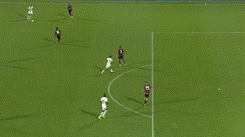 1660514269766041382.gif 半岛体育官网-【意甲】迪巴拉险破门 罗马客场中柱小胜萨勒尼塔纳