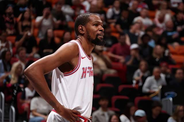 半岛体育官方网站-轰14+4+5！我破解了联防，但伊森和谢泼德没投进，乌度卡赛后甩锅|火箭|凯文·杜兰特|热火|圣安东尼奥马刺队|艾米-乌度卡_新浪体育_新浪新闻