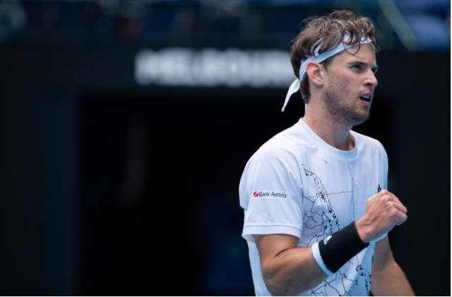 半岛体育官网-顶住“客场”压力上演大逆转 蒂姆被逼出最佳状态？